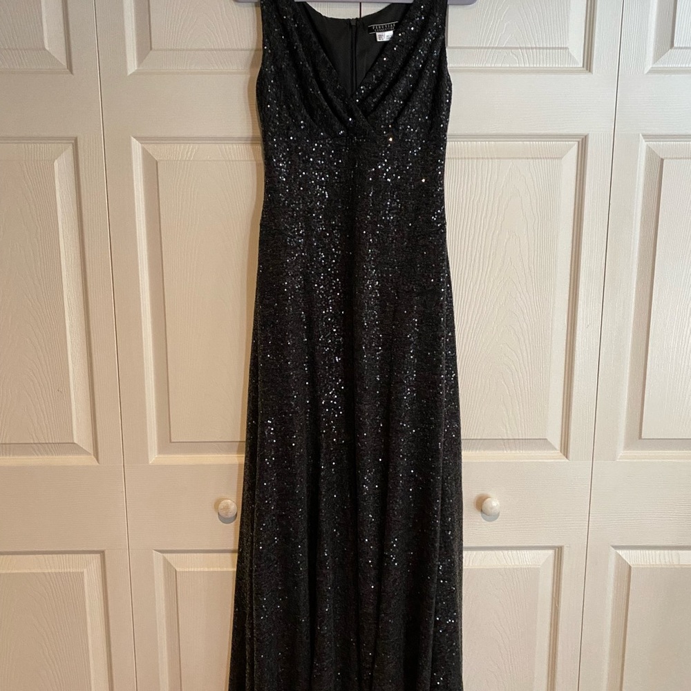 Peruvian Connection gown - Picture 2 of 7